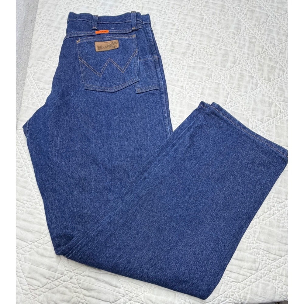 Wrangler Jeans Mens 34x32 Blue FR Flame Resistant Relaxed Fit Denim 10FR31MWZ